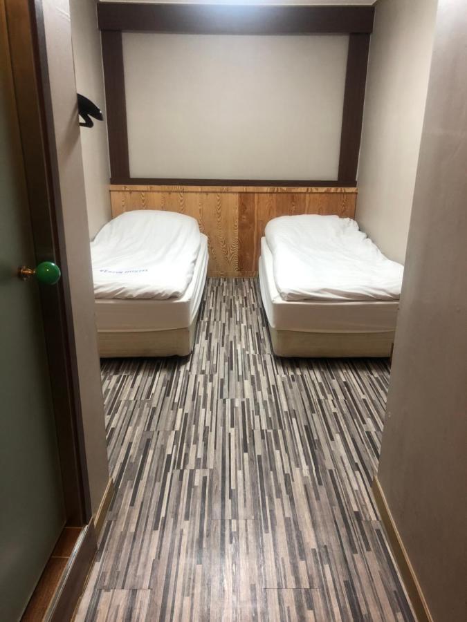 Myeongdong Time Hostel Seoul Exterior photo